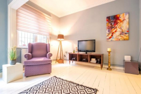 Delightful Flat near Pera Museum Close to Popular Attractions in Catmali Mescit Beyoglu